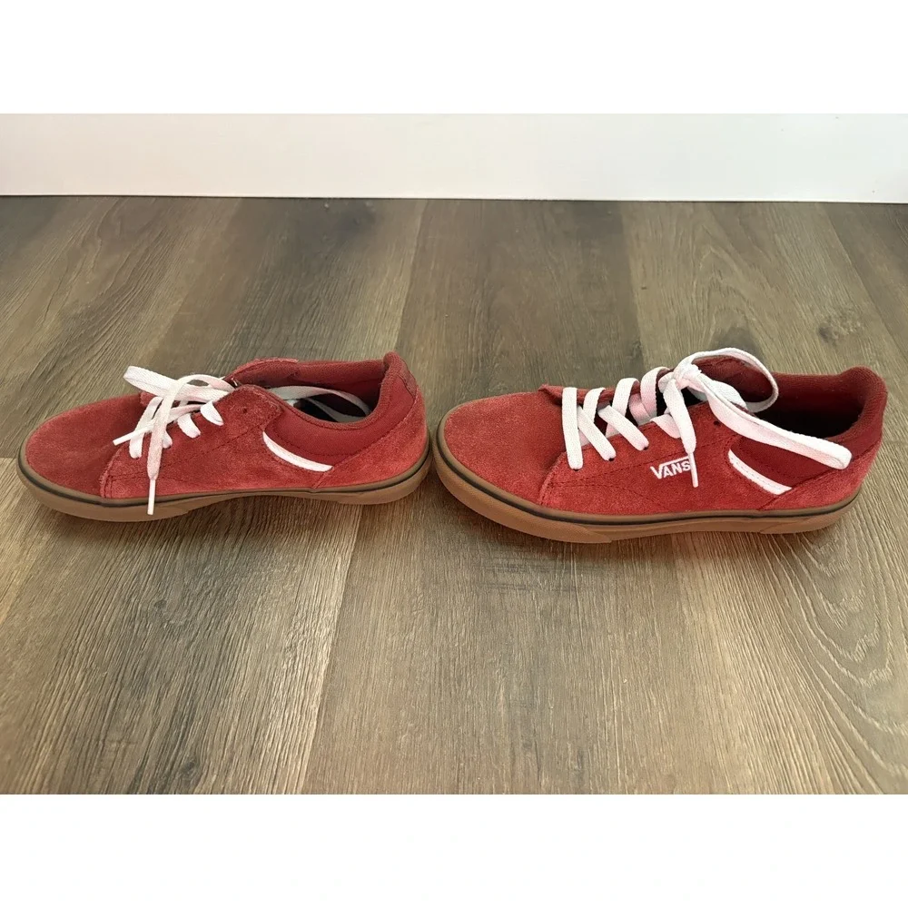 Vans‎ Seldan Lace Up Gum Sidewall Skate Sneaker Youth 3.5 Dark Red Pomegranate